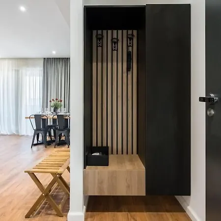 17 - New Building & Parking Bucharest