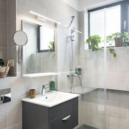 Appartement 17 - New Building & Parking *