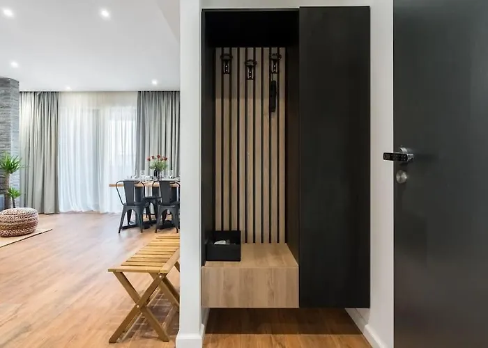 17 - New Building & Parking Bucareste