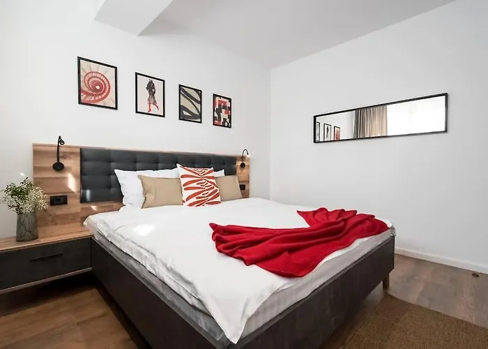 17 - New Building & Parking 부쿠레슈티